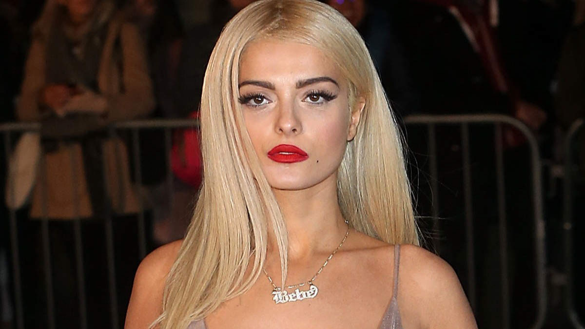 Bleta Rexha (Albanian pronunciation: [?bl?ta ???d?a]; born August 30, 1989), known professionally as Bebe Rexha (/?bi?bi ?r?ks?/ BEE-bee REK-s?), is a...